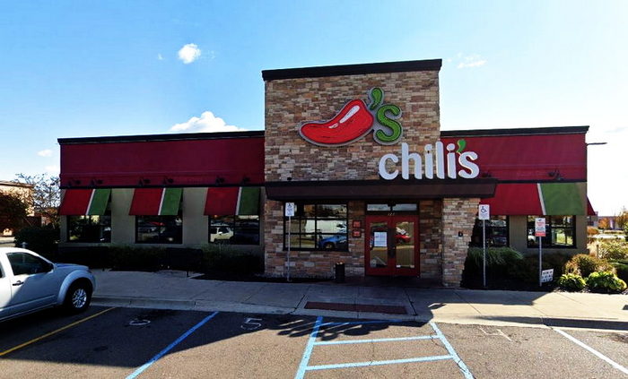 Chilis (Chilis Grill & Bar) - Allen Park - 3230 Fairlane Drive